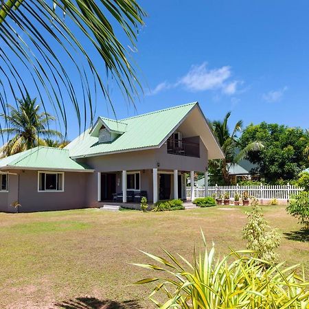 The Garden Villas - ラ・ディーグ島 エクステリア 写真
